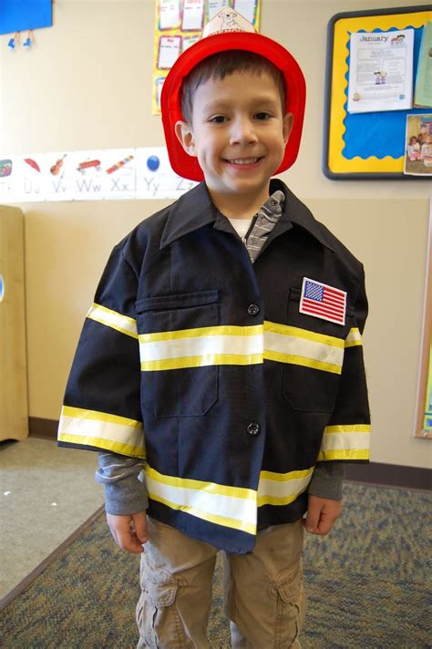 My son's fire costume is a combination of old navy firefighter pajamas and the hat from paw patrol's marshall costume. diy kids firefighter costume - Google Search | Costume Ideas | Pinterest | Kid, DIY and crafts ...