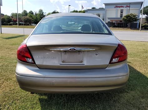 Pre Owned 2003 Ford Taurus Ses Fwd 4dr Car