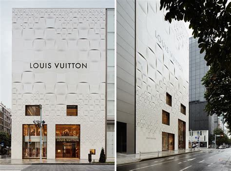 Jun Aokis Tokyo Louis Vuitton Store Features Patterned Façades