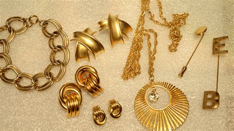 All That Glitters Six Things You May Not Know About Gold But You