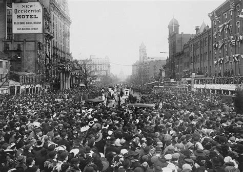 The Woman Suffrage Parade Of 1913 Through Rare Photographs Rare