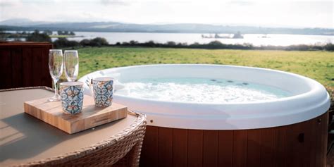 8 Popular Hot Tub Glamping Destinations In Ireland Glamping In Ireland