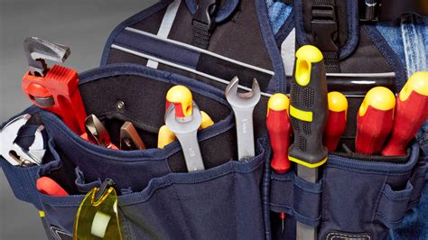 The Tools Equipment And Subcontractors That General Contractors Need