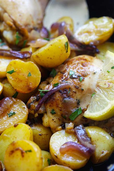 Once the potatoes are tender, shred the potatoes. Spanish Chicken and Potatoes - Rasa Malaysia