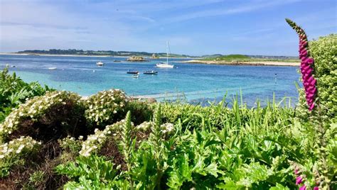 Scilly Isles Holidays Guide To Travel Accommodation And Best Days Out