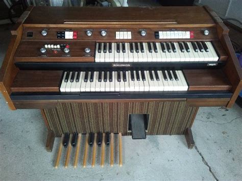 Baldwin Organ Bravo Model With Wonderchord Feature Welcome Fall