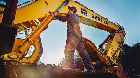Experienced Heavy Equipment Operator Apply For This Job In Redding Ca