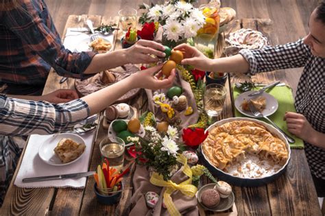 Christmas celebrations in usa came much later. The Holiday Foods That Americans Find Most Tempting (Video) - South Florida Reporter