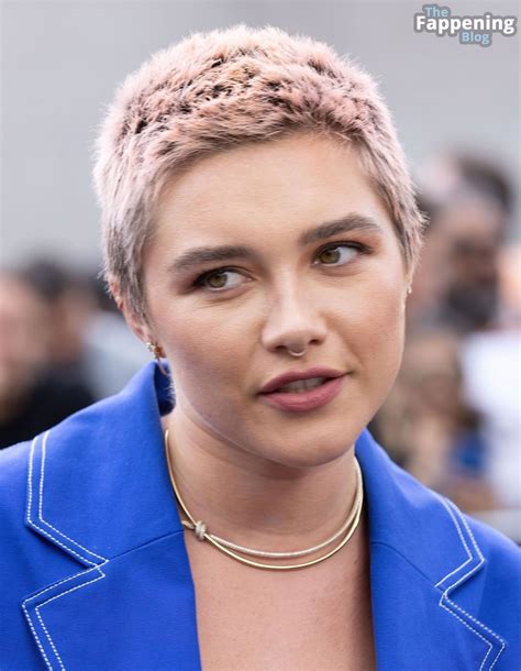 Hot Florence Pugh Flaunts Her Tits And Legs At The “oppenheimer
