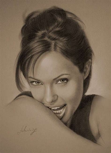 His favourite subjects are very often . Photo realistic pencil sketches of celebrities | Amusing ...