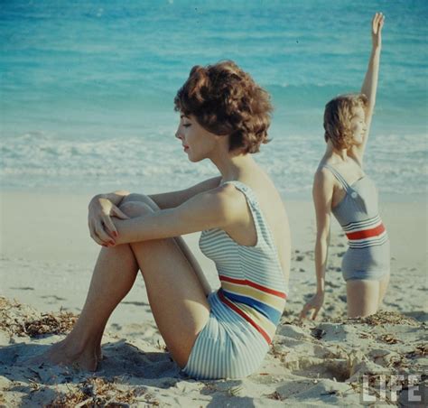 Beautiful Women S Beach Fashions Of The S Vintage Everyday