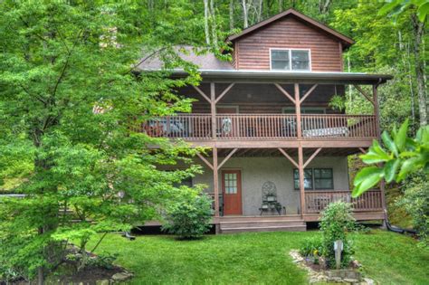 A stunning vacation rental in banner elk, north carolina it's not a hotel, it's a way of life. Barefoot Cabin | Banner Elk, NC Vacation Rental ...