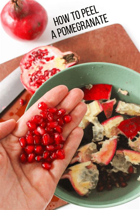 How To Peel And Seed A Pomegranate Easy And No Mess Fannetastic Food