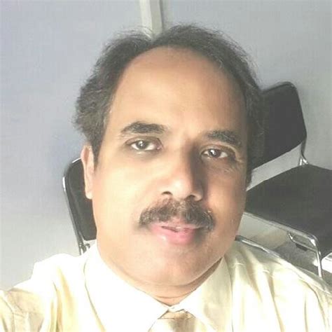 Dr Prem Ramakrishnan Consultant Urologist And Head Department Of Urology Azeezia Institute