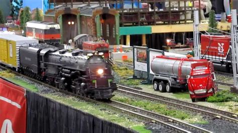 Join a model train club for two reasons: Amherst Model Hobby Train Show 2012 - YouTube