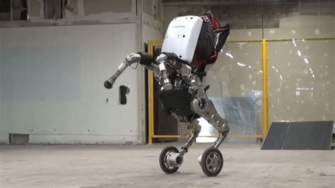Hell On Wheels Video Reveals Hybrid Roller Skate Robot Ctv News
