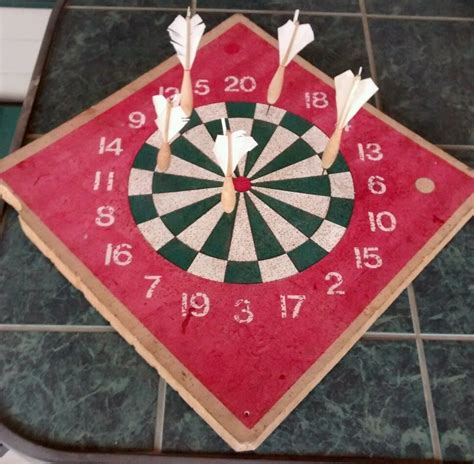 Rare Vintage Tooheytroy American Dart Board 2 Sided 19 Sq And 1 38