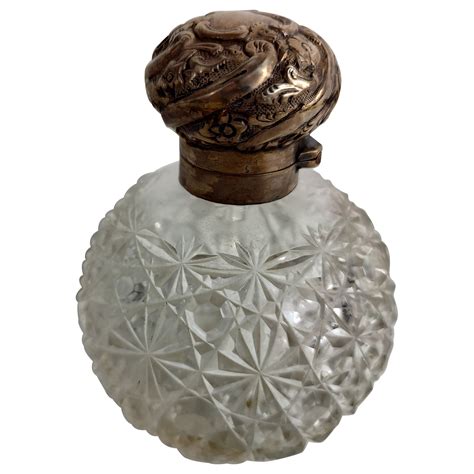 Stunning Vintage Clear Crystal Thick Cut Glass Perfume Bottle Victorian