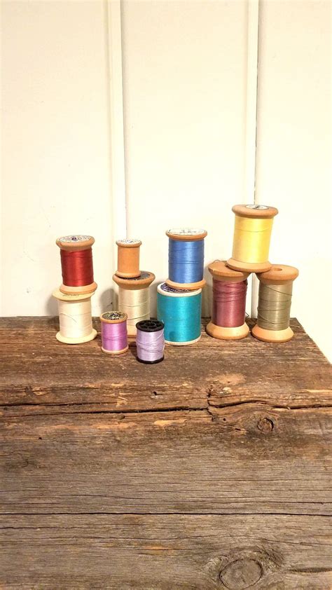 Vintage Thread Spools 8 Wood And 3 Plastic With Various Etsy