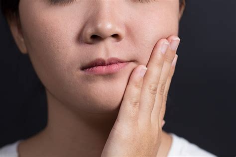 What Should A Tooth Extraction Look Like When Its Healing