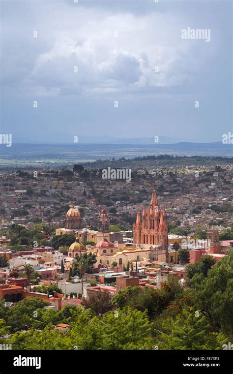 Historic Downtown Of San Miguel De Allende Mexico Stock Photo Alamy
