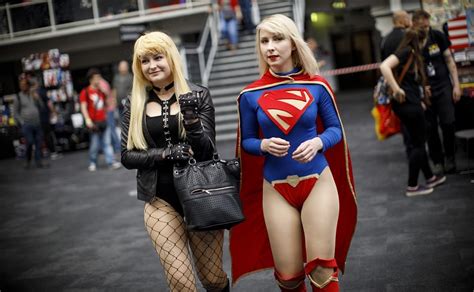 London Super Comic Con From Supergirl To Darth Vader A Look At Some