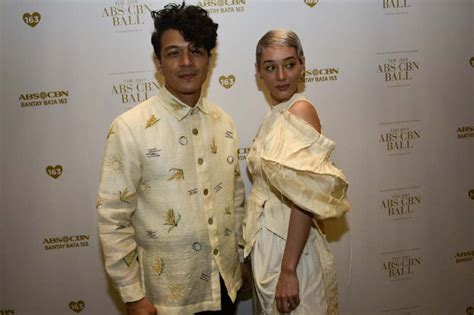 Look Jericho Rosales And Kim Jones Are Fun And Fierce At The Abs Cbn
