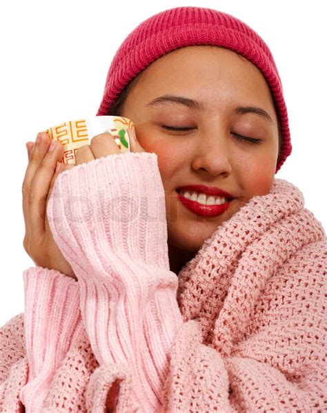 Mädchen halten mit einer Tasse Kaffee Hot And Blanket Warm Stock Bild