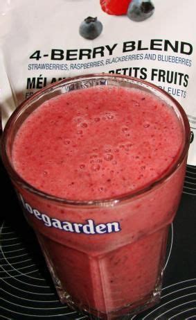 Exact amounts for a perfect morning smoothie in the magic bulletsubmitted by: Best Magic Bullet Smoothie Recipes : Mb Rasp 2 Jpg 1 200 1 ...