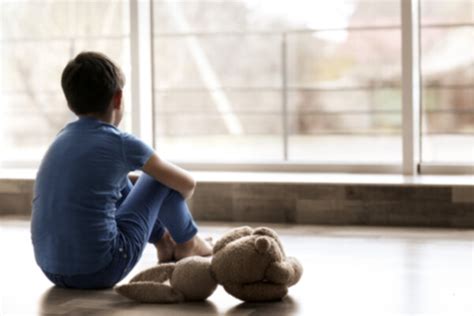 10 Signos De Depresión Infantil ¿cuáles Son Las Causas Y Qué Podemos
