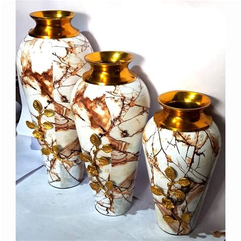 DHC Metal Vases Iron Flower Vase Shape Round Shaped Size Large At Rs 1000 Set In Moradabad