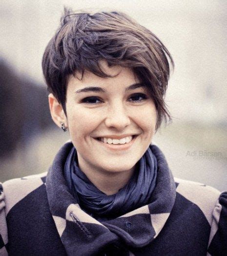 Short Edgy Hairstyle Messy Pixie Haircut Edgy Short Haircuts Haircut For Thick Hair Haircut