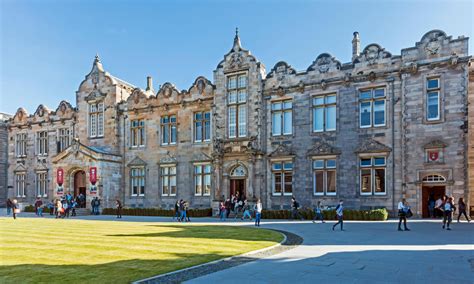 St Andrews Ousts Oxford And Cambridge In Times University Rankings