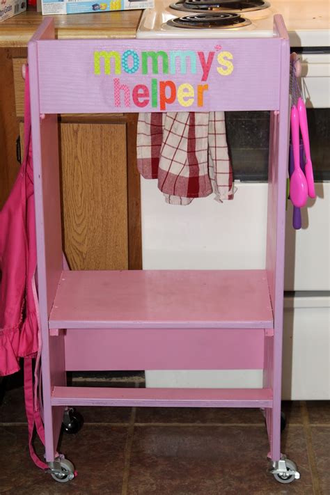0:32 cisco de goya 15 просмотров. For the Love of Food: DIY Kid's Kitchen Helper Stool ...