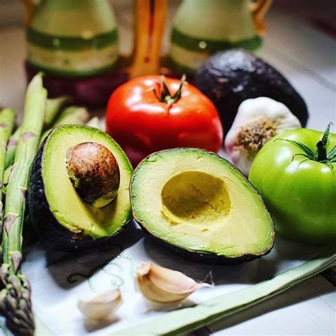 Plus, fibre and other plant nutrients are prebiotics: What Are Normal Christmas Vegtables / Vegans Have Superpowers: Christmas Vegetables - What foods ...