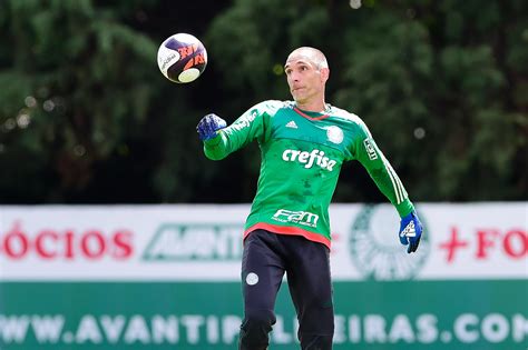 Agora que você já sabe o resultado do jogo do palmeiras de ontem, acompanhe também os resultados dos jogos de ontem de outros times. Com posição recuperada, Prass faz 200º jogo pelo Palmeiras ...