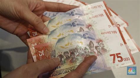 Uang baru rp75 ribu memiliki sejumlah keistimewaan. Video Splashy 'Secret' dengan harga baru Rp 75.000