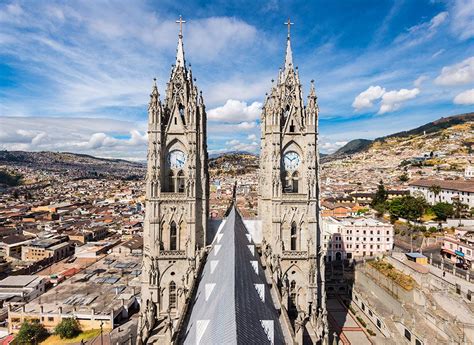 Cotopaxi, nahe der hauptstadt quito, ist einer der höchsten aktiven. Ecuador Rundreise: Vom Amazonas zum Galapagos Archipel