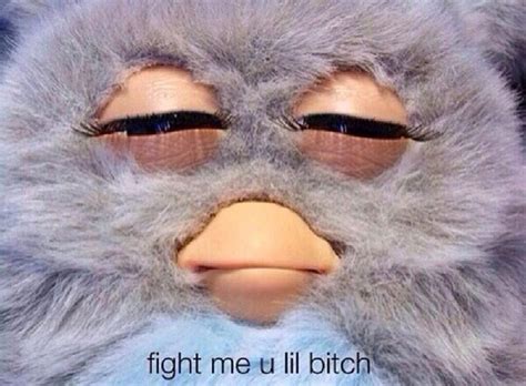 Super tarde subía las cosas la mina jajaja hace tiempo quería hacerlo but me daba vergüenza. When you make awkward eye contact at a red light - Meme Guy