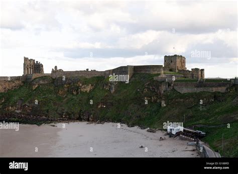 King Edwards Bay Tynemouth Including Tynemouth Castle And Priory Stock