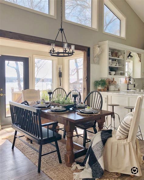 Im Keen On This Unique Navy Dining Room Navydiningroom Farmhouse