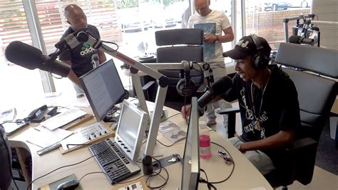 Sizzle On Bee Umhlobo Wenene Fm Talks About His Ep Release And Eastern