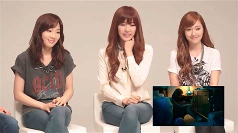 Snsd Taeyeon Tiffany Jessica Cute Laughing Moment Youtube