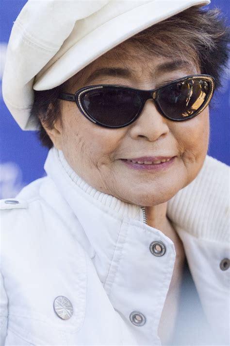 Yoko Ono ‘john Lennon Had A Desire To Have Sex With Men Celebrity Buzz