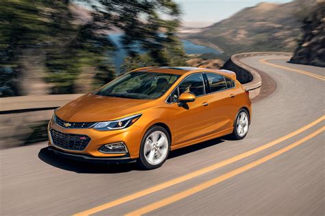 2017 Chevrolet Cruze Hatchback First Drive Review Automobile Magazine