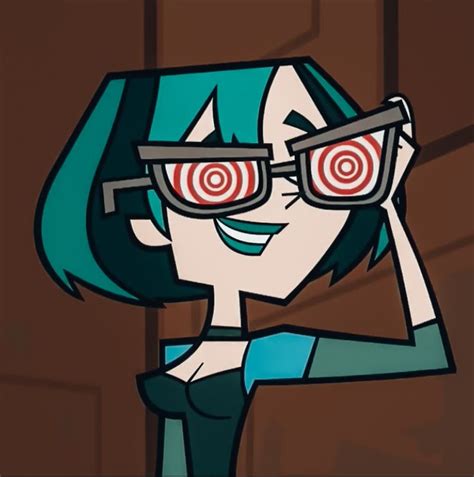Gwen Aesthetic Pfp In 2021 Total Drama Island Cartoon Profile Pictures Cartoon Movie Characters