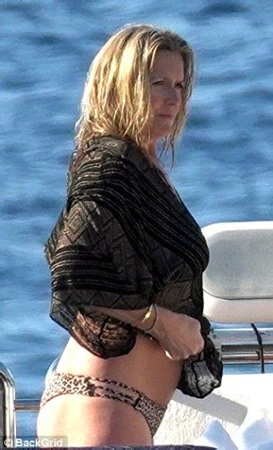 Penny Lancaster Shows Off Her Figure In A Bikini With Rod Stewart