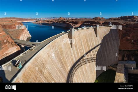 Glen Canyon Dam On Colorado River Page Arizona Us Stock Photo Alamy