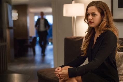 tv review riley keough fascinates in starz s the girlfriend experience a complex examination