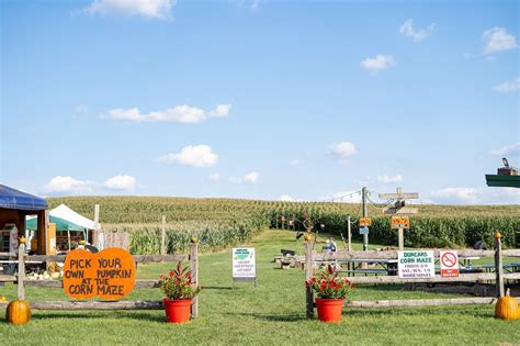 Duncan's Corn Maze - Grow Together